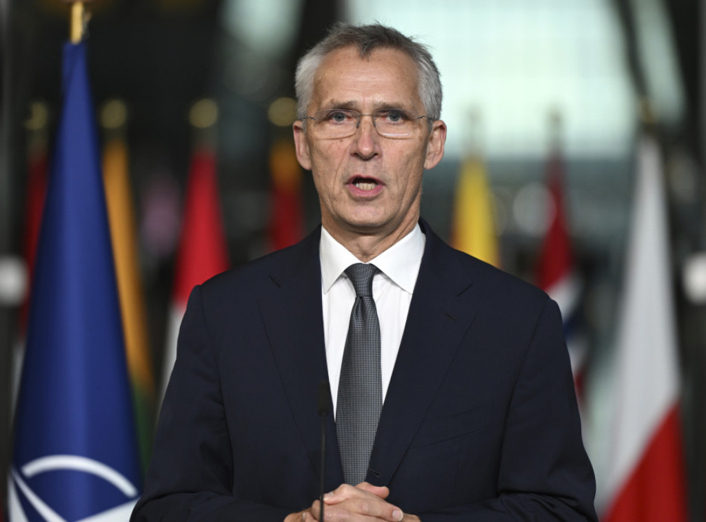 Jens Stoltenberg: Niko ne može da garantuje da će SAD ostati u NATO