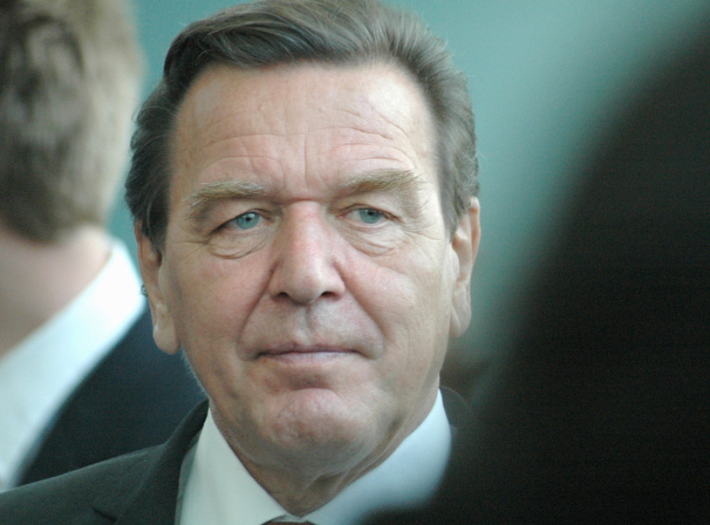 Gerhard Šreder: Nemačka ne treba da učestvuje u ratu protiv Irana