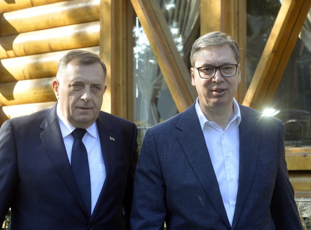 Dodik o razgovoru sa Vučićem: Potrebniji je Srbiji više nego ikada