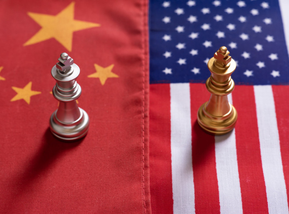 Rojters: Tramp potpisuje memorandum o ograničavanju kineskih ulaganja u SAD