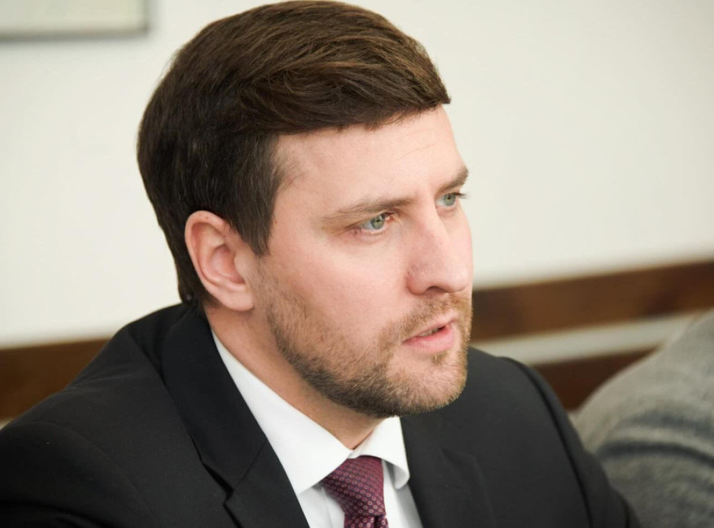 Skupština Srbije: Đerlek se sastao sa potpredsednicom parlamenta Katara