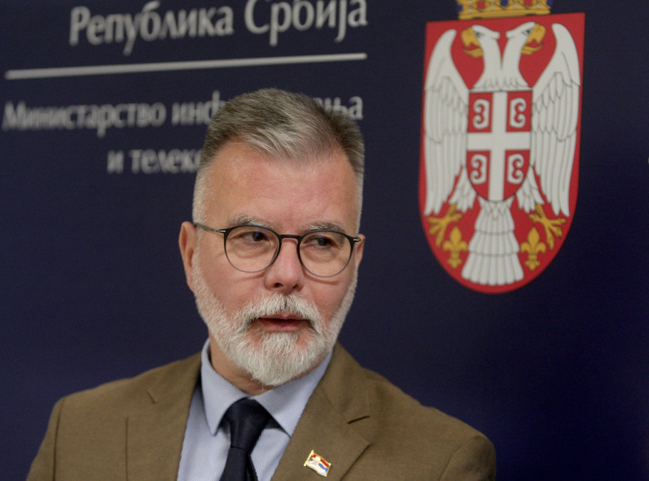 Ministar Ristić: Deo medija učestvuje u sprovođenju obojene revolucije