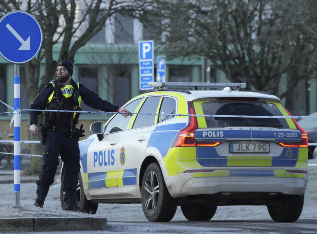 Švedska policija: Sumnja se da je napadač pohađao školu u Erebru, pronađene tri puške