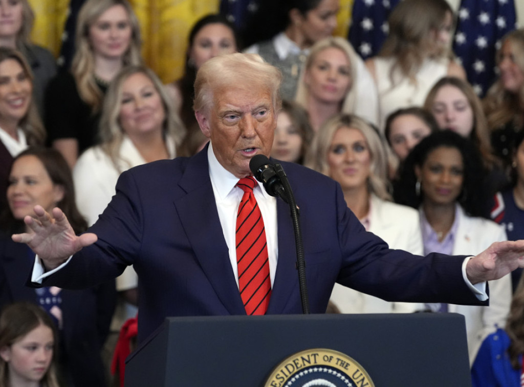 Rojters: Trampov tim razmatra plan za reformu SZO da bi SAD ostale u toj agenciji