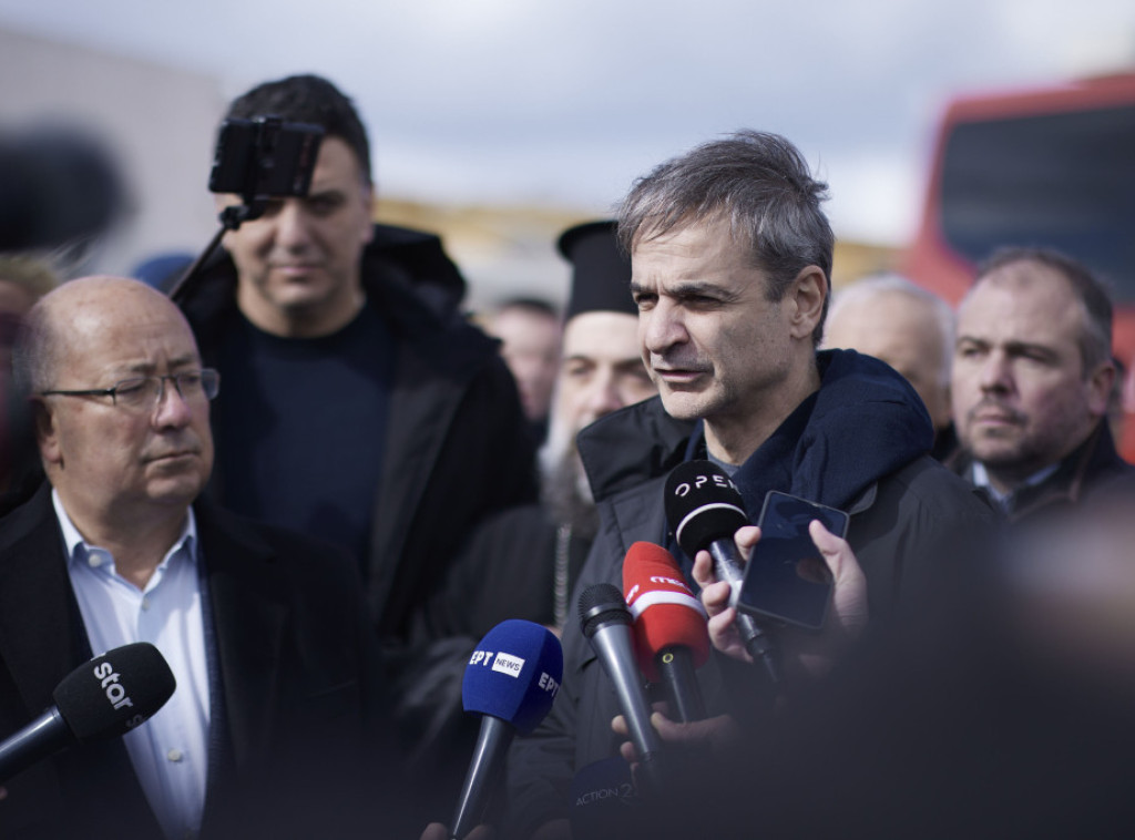 Micotakis: Vlasti prate seizmičku aktivnost na Santoriniju, građani da ostanu mirni