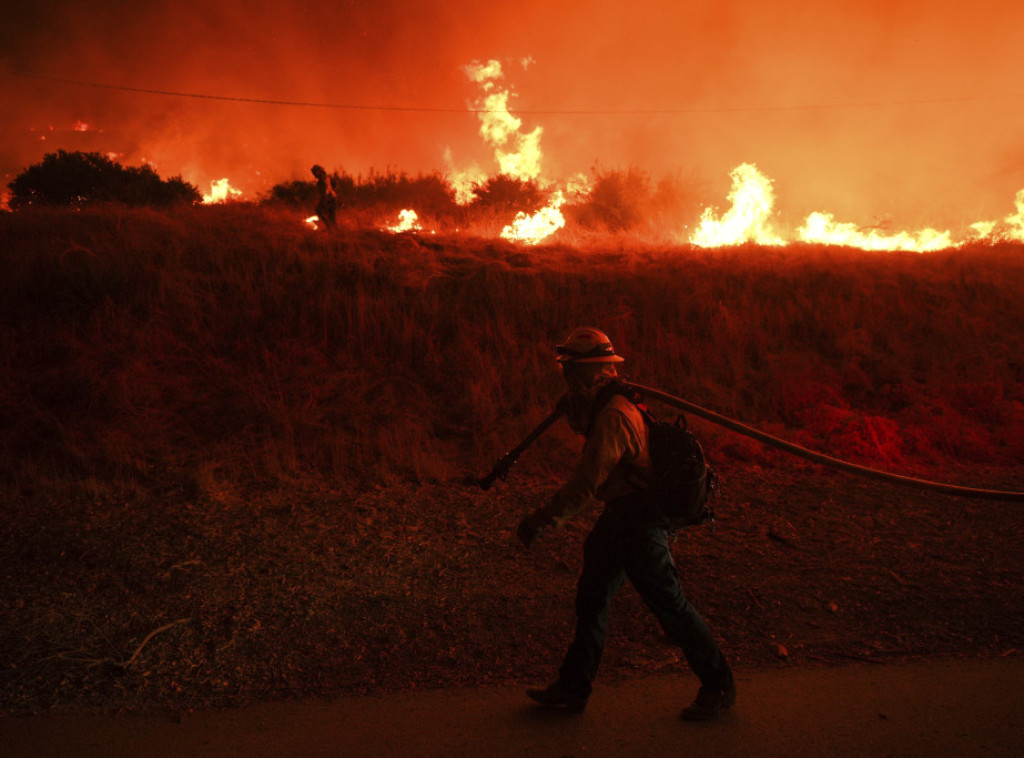 U delovima Čilea uvedeno vanredno stanje zbog rizika od požara