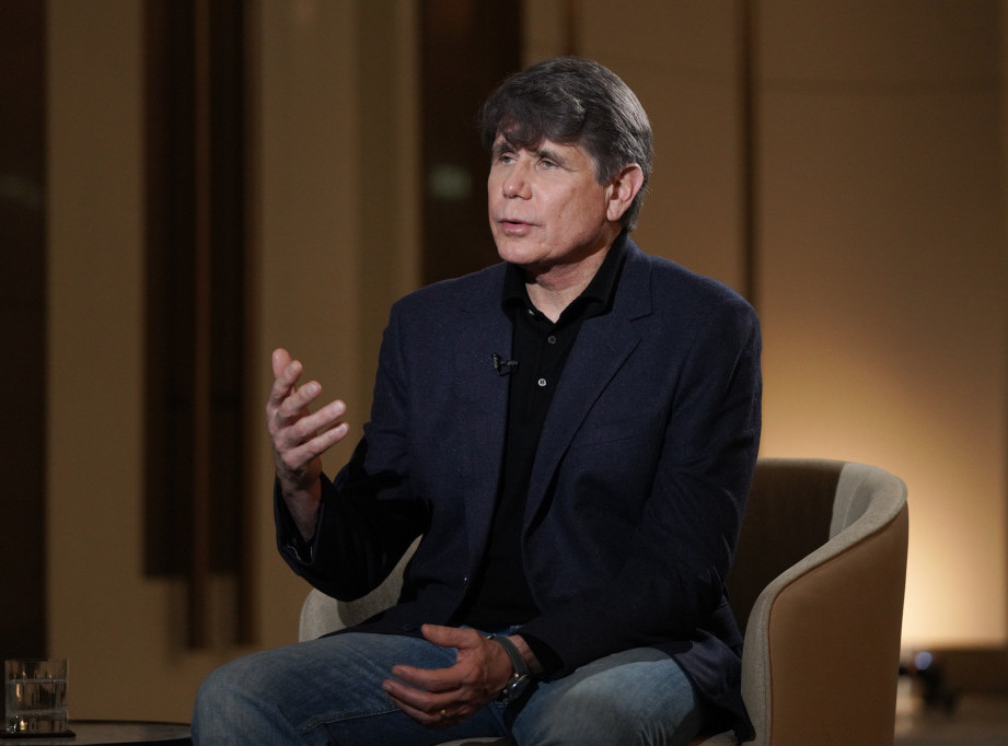 Blagojević na američkoj Njuzmaks TV: Opozvati mnoge Bajdenove odluke