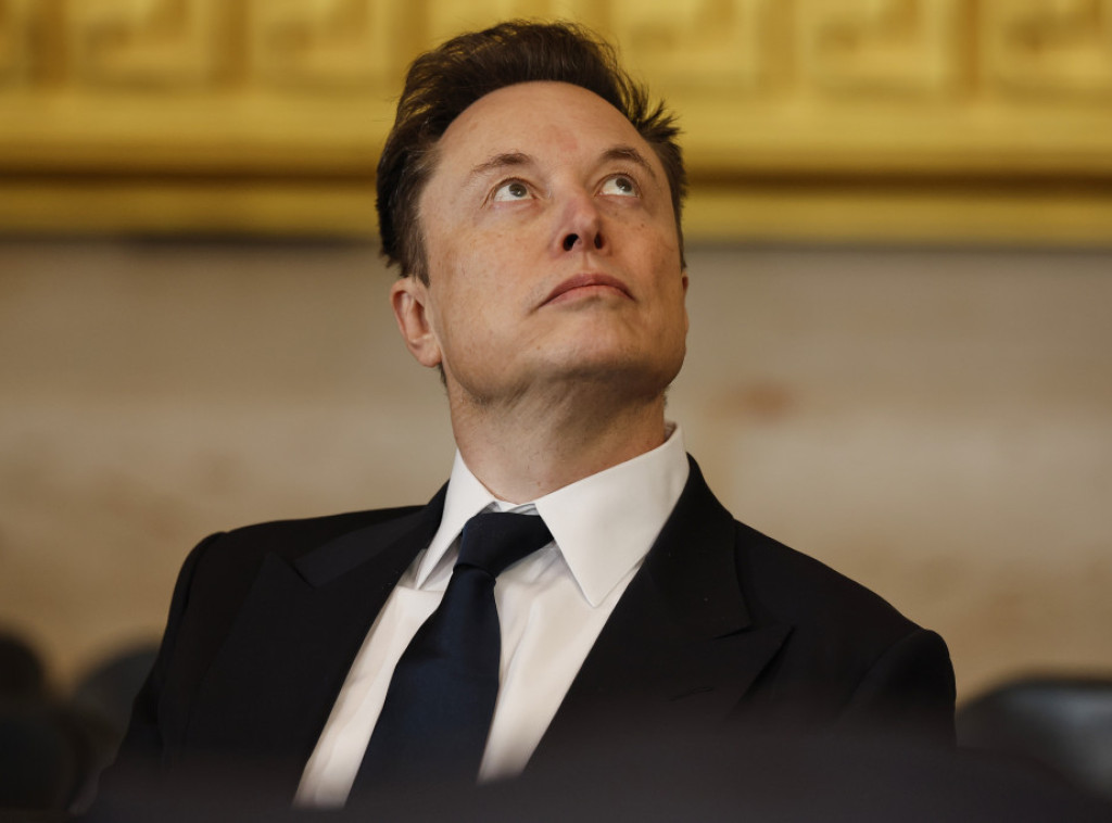 Američki i francuski milijarderi, Ilon Mask i Gzavije Nil, razmenili uvrede na društvenim mrežama