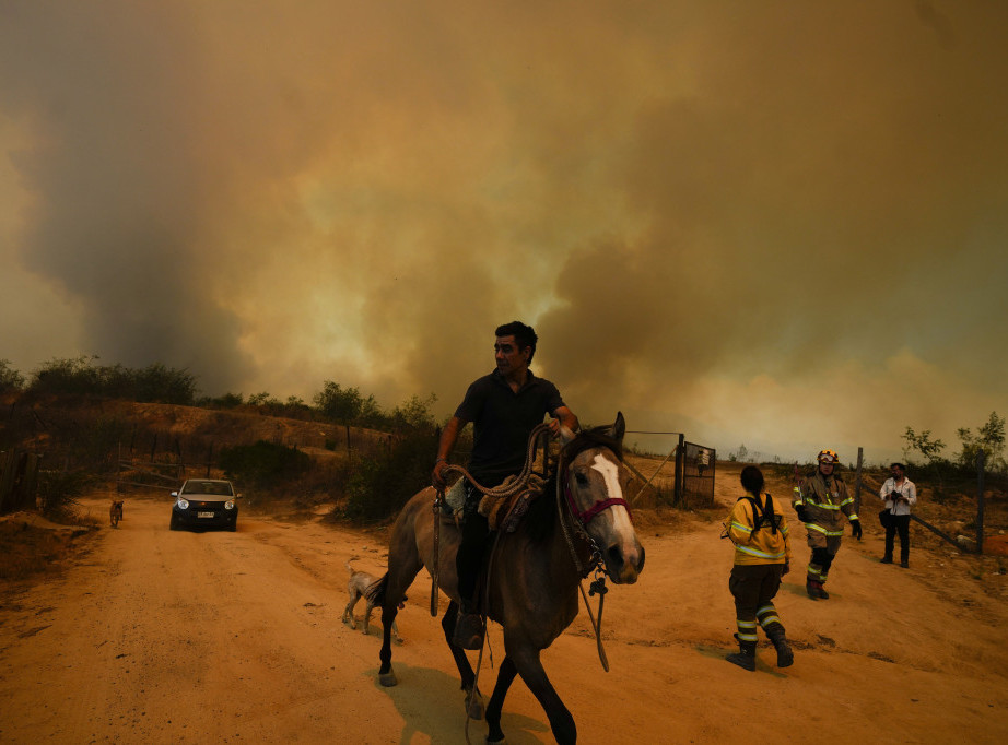 Argentina: Šumski požari zahvatili Patagoniju, jedna osoba poginula
