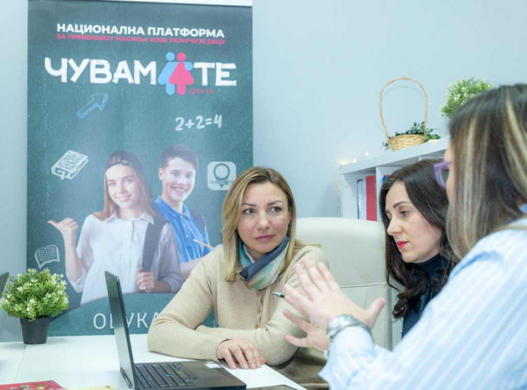 Macura: Posetite platformu "Čuvam te" zbog njenih edukativnih sadržaja