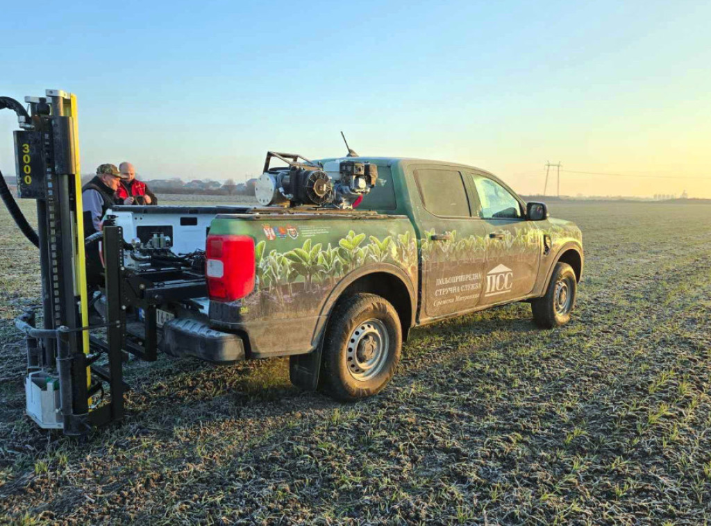 Pokrajinska vlada izdvojila sredstva za specijalno vozilo za uzorkovanje zemljišta