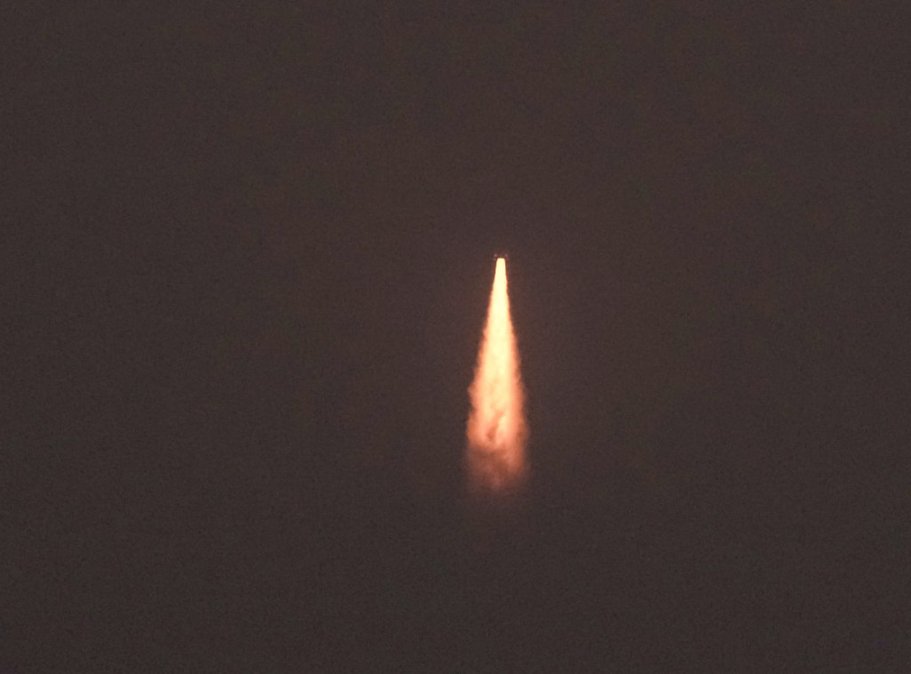 Kina lansirala noseću raketu sa više satelita u Zemljinu orbitu