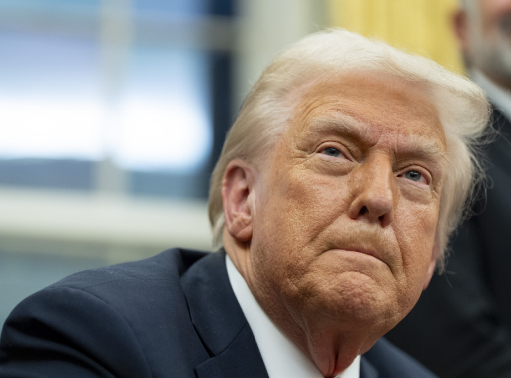 Tramp tražio od jordanskog kralja Abdulaha da prenese Hamasu ozbiljnost situacije