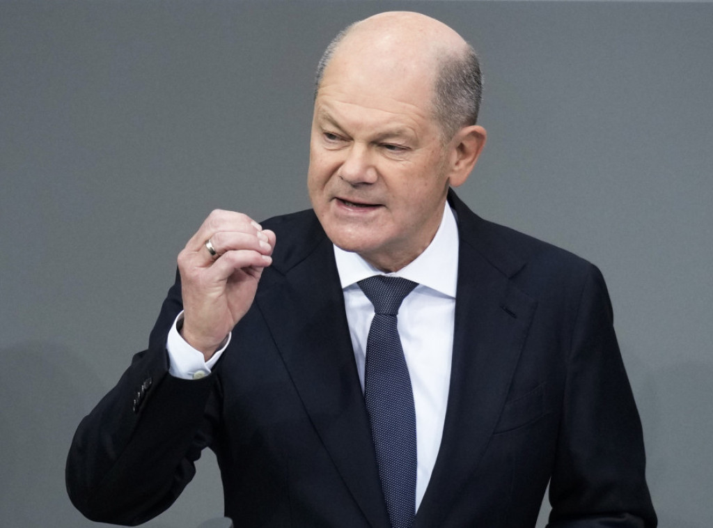 Šolc: U Ukrajini ne sme biti nametnutog mira, bilo kakvo rešenje mora da uključuje SAD