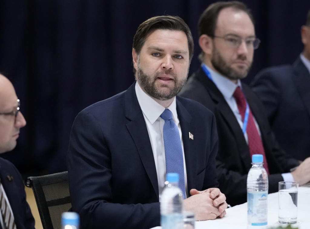 Vens: Nije isključeno da će SAD slati trupe u Ukrajinu