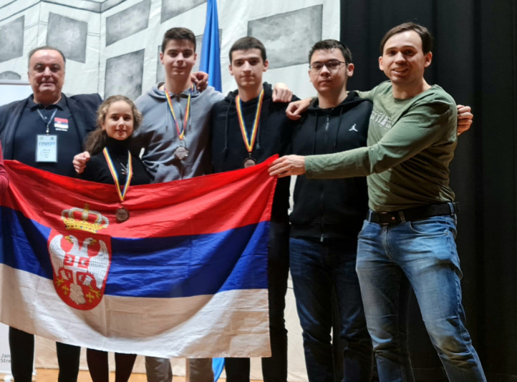 Na Rumunskom mastersu iz matematike tri medalje za učenike iz Srbije