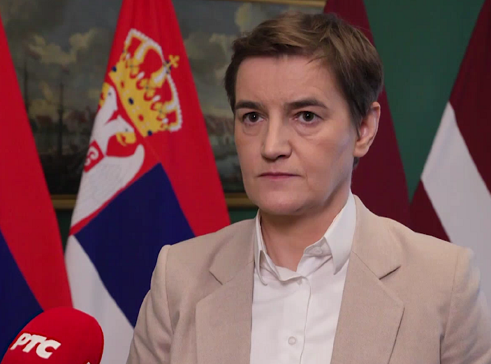 Brnabić: Muzika i lepo raspoloženje, ništa više ne morate da znate o blokadama