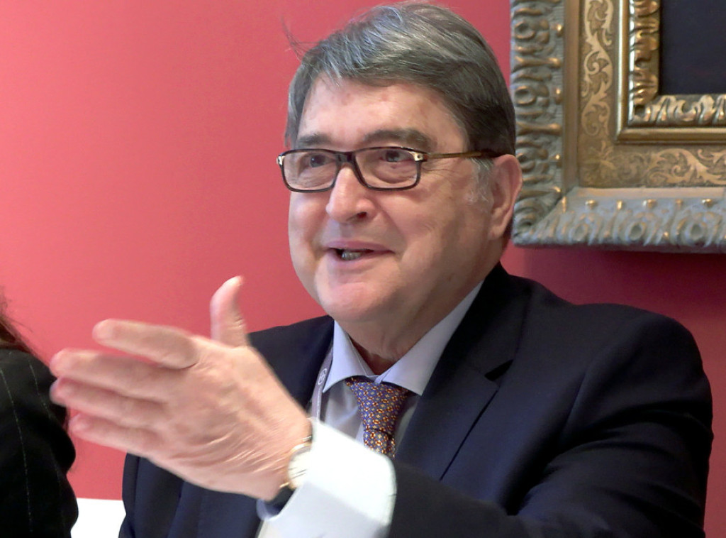 Rumunski ministar negirao da je bilo pritiska SAD u slučaju Endru Tejta