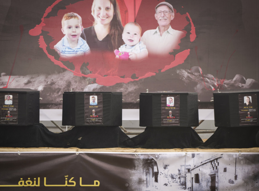 Hagari: Pripadnici Hamasa ubili decu taoce Arijela i Kfira Bibasa "golim rukama"