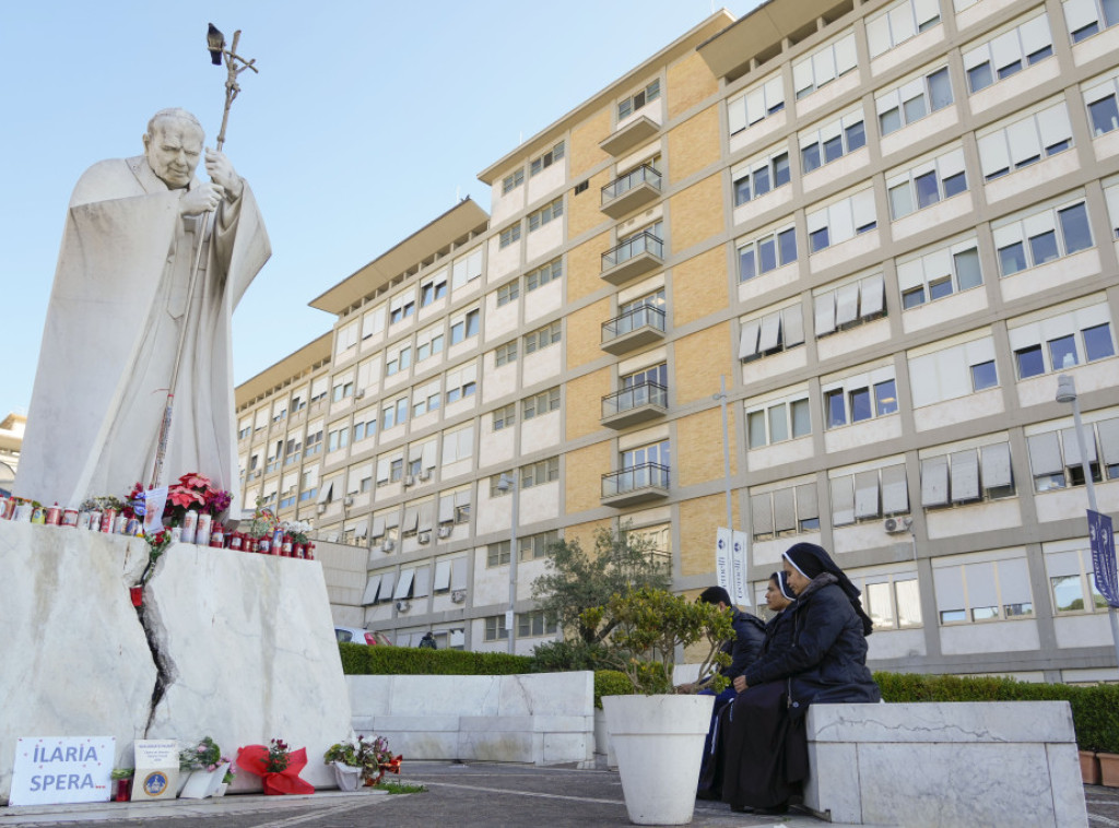 Vatikan: Papa Franja neće predvoditi molitvu drugu nedelju zaredom
