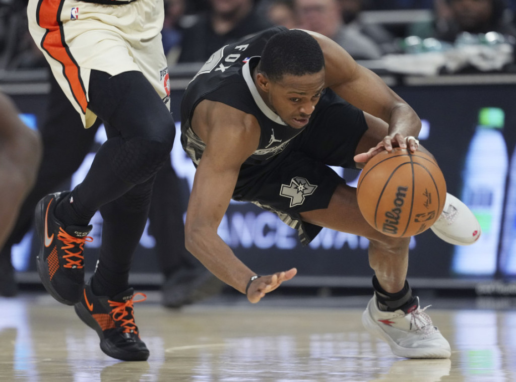 Greg Popovič najverovatnije neće voditi košarkaše San Antonija do kraja sezone