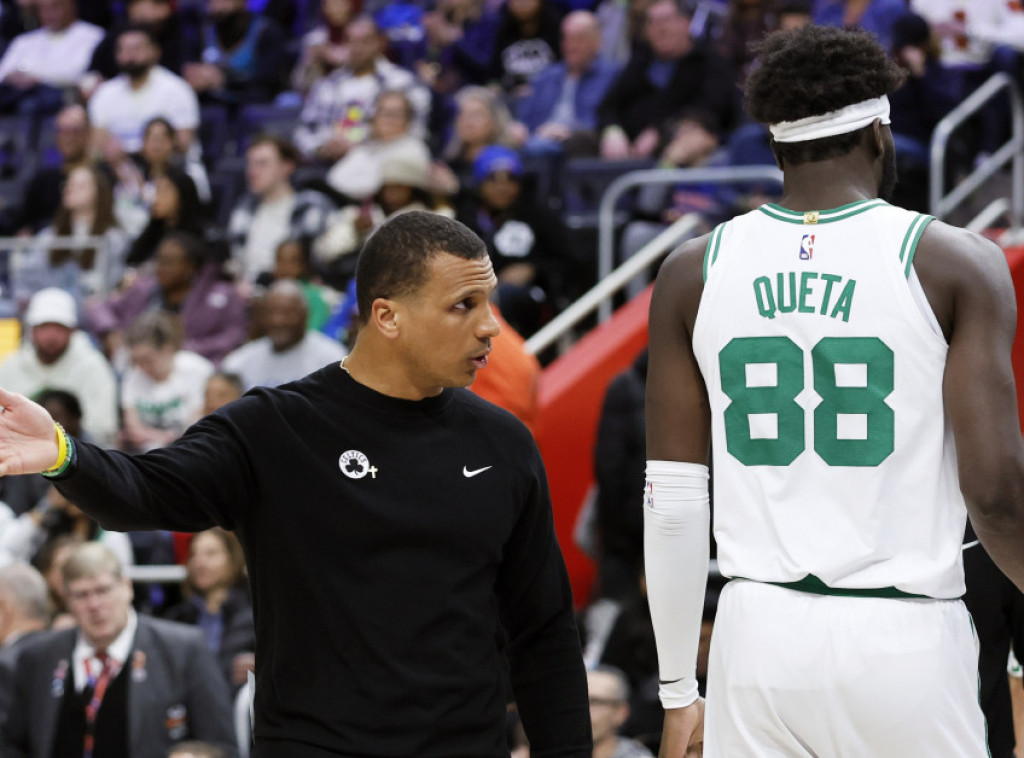Košarkaši Detroita pobedili Boston, Indijana savladala Toronto