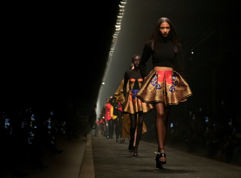 Na Milanskoj nedelji mode prikazana kolekcija ''Versace Superheroes''