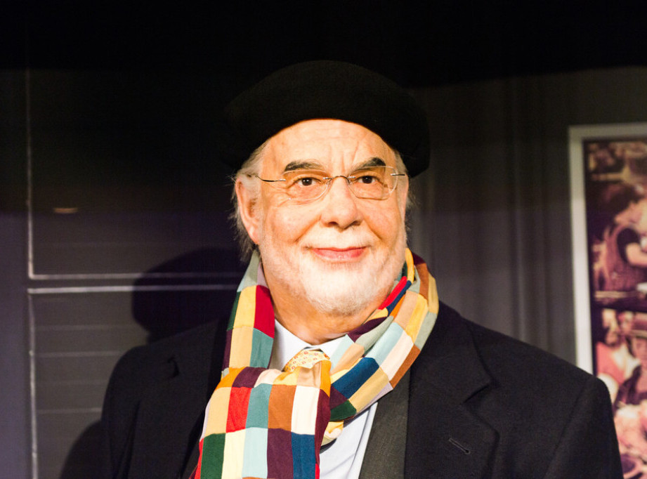 Kopola poručio obožavaocima iz bolnice da je dobro