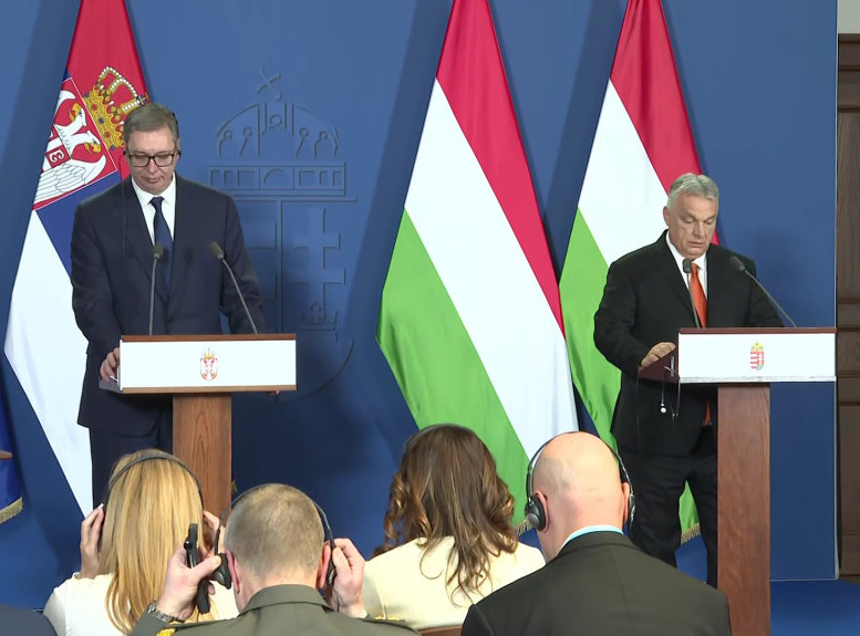 Vučić razgovarao sa Orbanom o bezbednosnim izazovima, istaknuta važnost zalaganja za mir