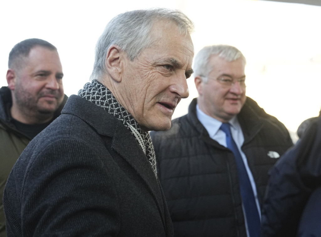 Norveški premijer: Trebalo bi da značajno povećamo pomoć Ukrajini