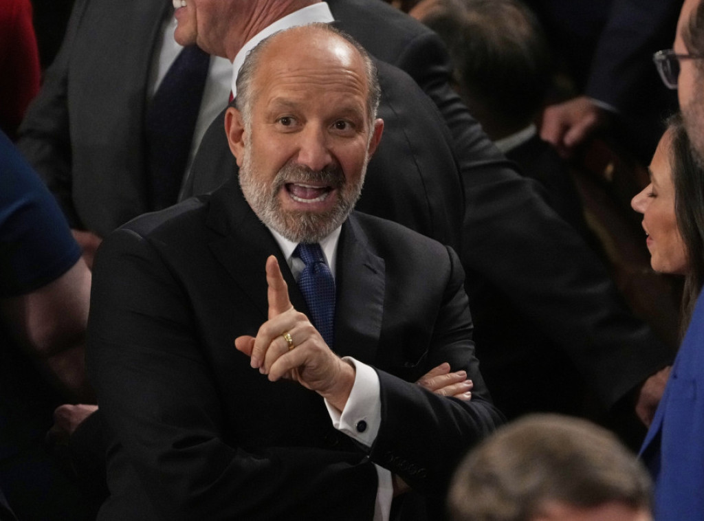 Hauard Lutnik: Odlaganje carina na robu uvezenu iz Meksika i Kanade biće verovatno prošireno