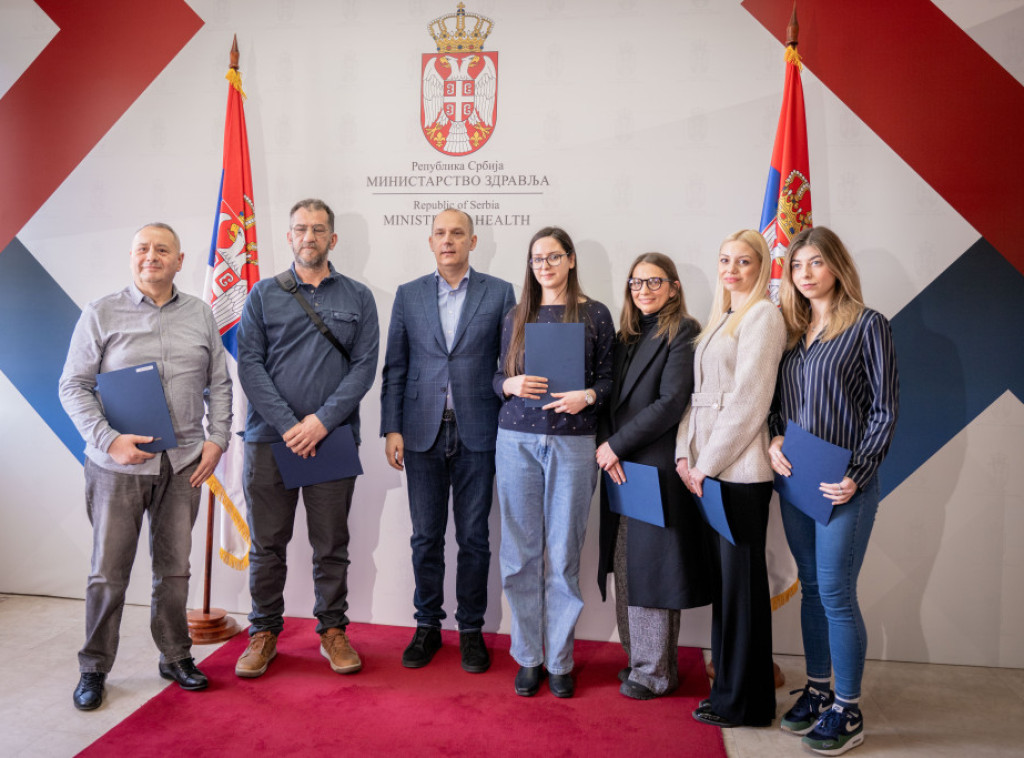 Lončar uručio ugovore o radu, šest zdravstvenih radnika se vraća iz dijaspore