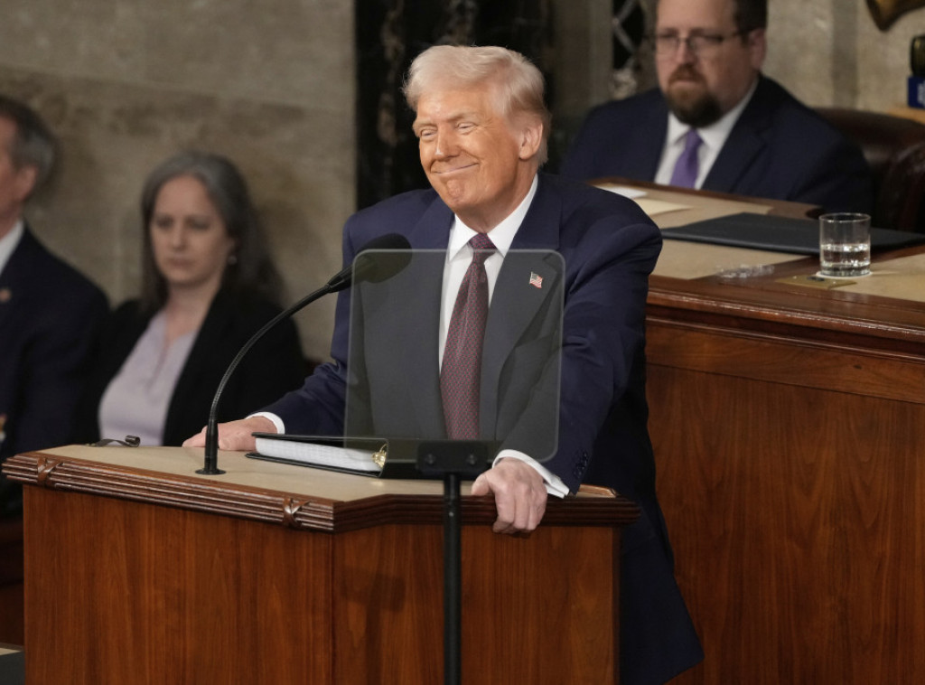 Tramp pozvao "ugrožene" južnoafričke farmere da se dosele u SAD