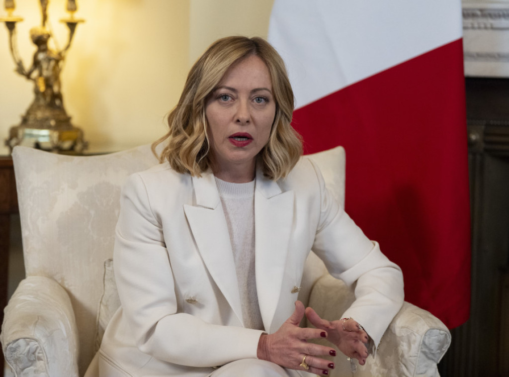 Politiko: Poseta premijerke Meloni Trampu izaziva zabrinutost u Francuskoj