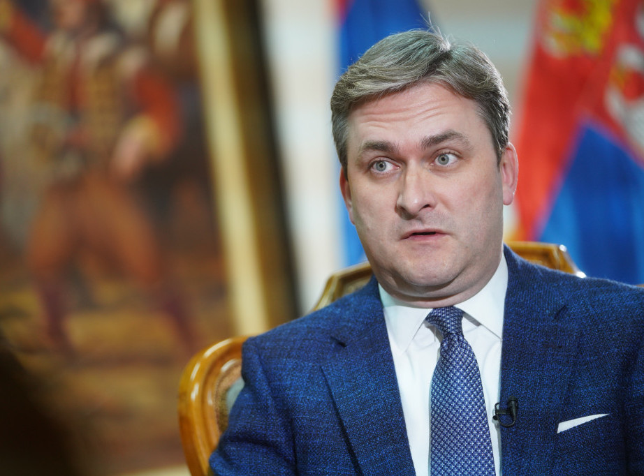 Ministar Selaković najoštrije osudio napad na Sandru Božić