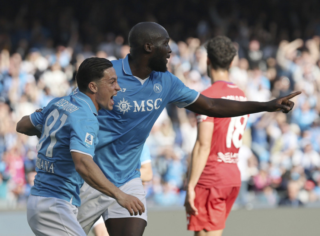 Fudbaleri Napolija savladali Fiorentinu u Seriji A