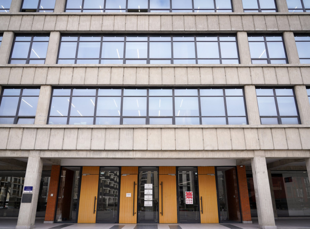 Odloženo suđenje Kecmanovićima, razredna ponovo nije došla u sud