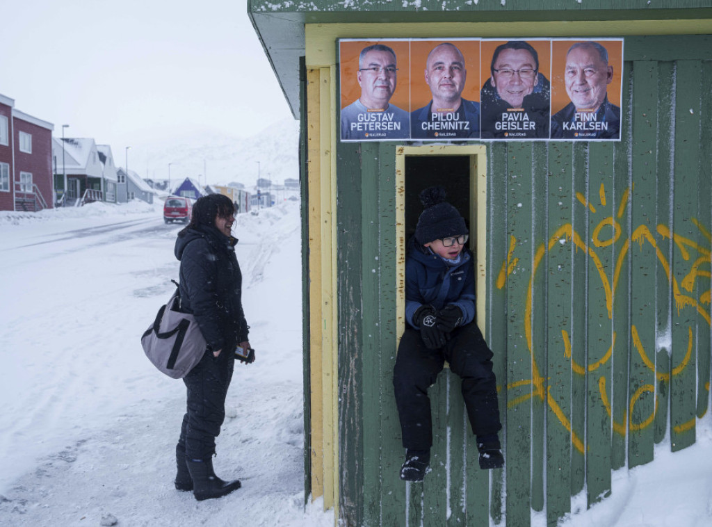 Grenland sutra bira novi parlament, u igri nezavisnost i zbližavanje s velikim silama