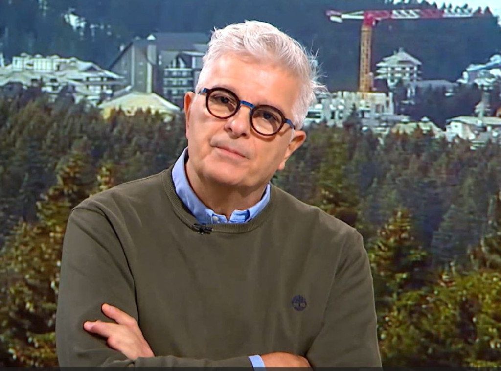 Nebojša Krstić: Protesti, plenumi i samoproglašeni zborovi služe proizvodnji haosa