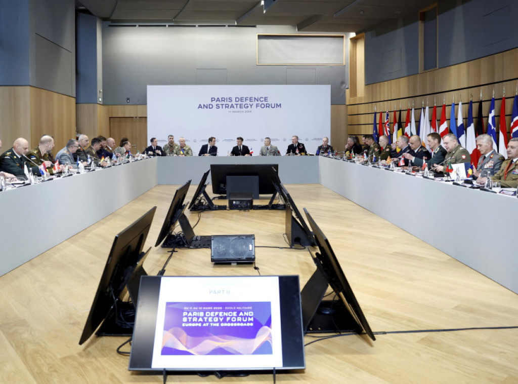 Šefovi armija zemalja NATO-a, EU, Japana i Australije sastali se u Parizu, bez SAD