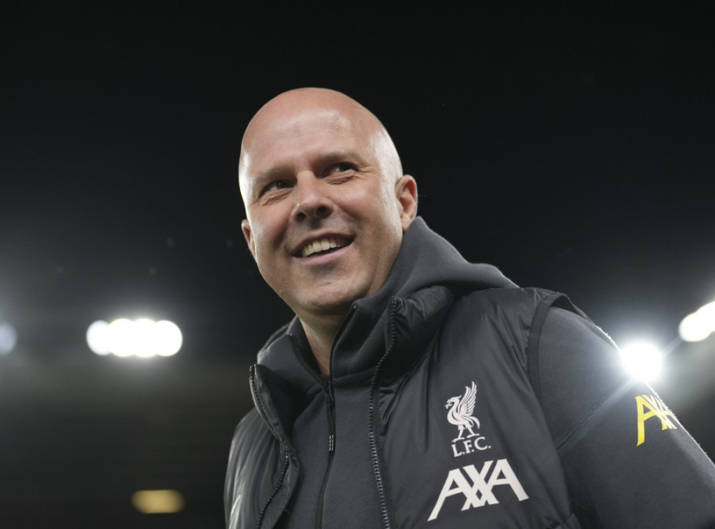 Slot: Očekujem da se Isak vrati na teren pre kraja sezone