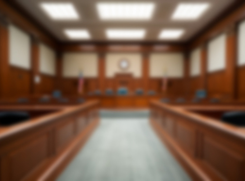 Marsej: Troje učenika optuženo zbog pretnji smrću nastavniku i njegovom sinu