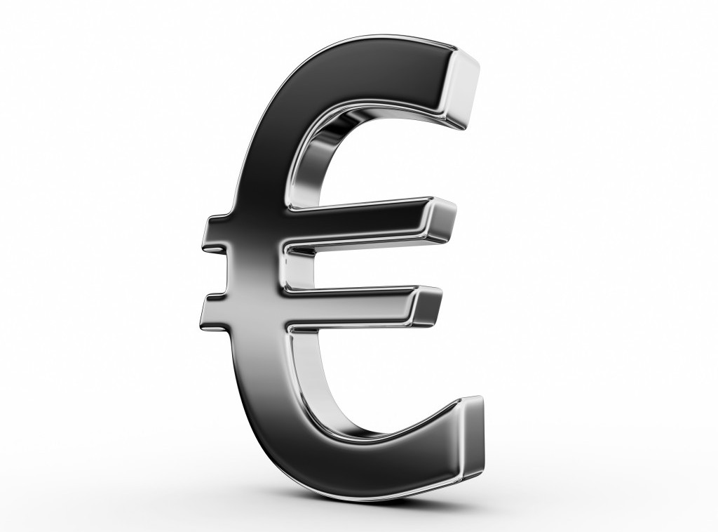 Poslovna aktivnost u evrozoni stagnira, neizvesnost oko carina pogodila sektor usluga