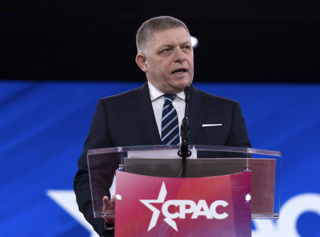 Fico: Podržavam sve planove za mir i predloge za primirje u Ukrajini