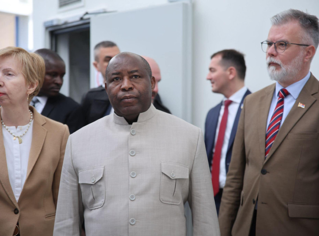 Ristić razgovarao sa Ndajišimijem o mogućnostima saradnje u oblasti telekomunikacija