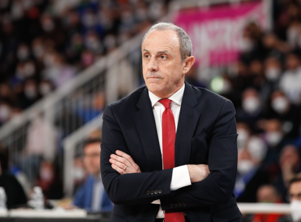 Italijanski stručnjak Etore Mesina nije više trener milanske Olimpije