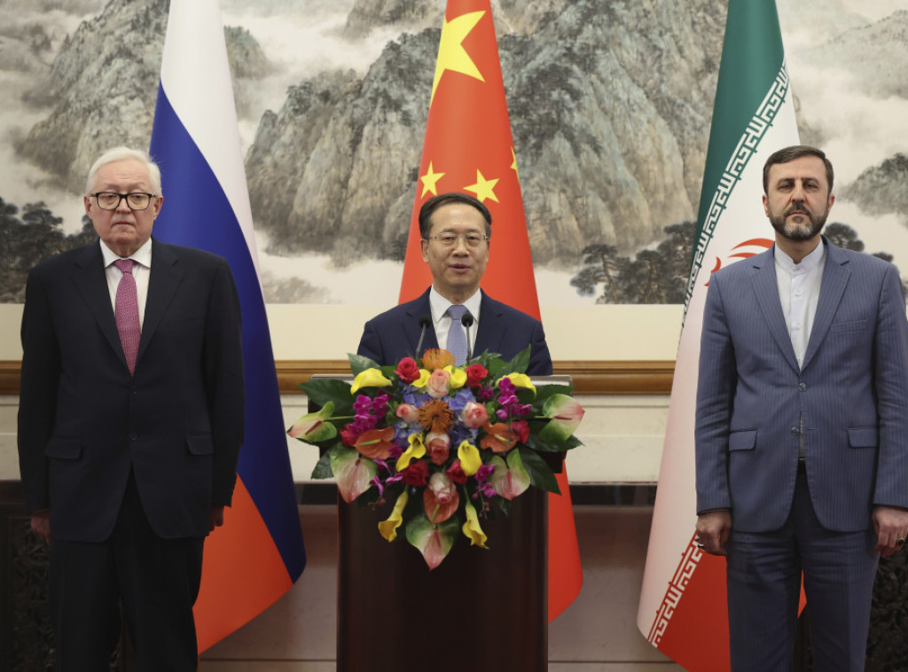 Kina, Rusija, Iran pozvali na ukidanje sankcija Iranu i obnavljanje nuklearnog programa