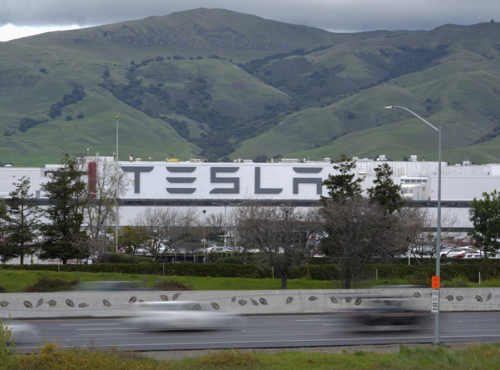 Tesla: Carine protiv američkih proizvođača mogle bi da naškode poslovanju kompanije