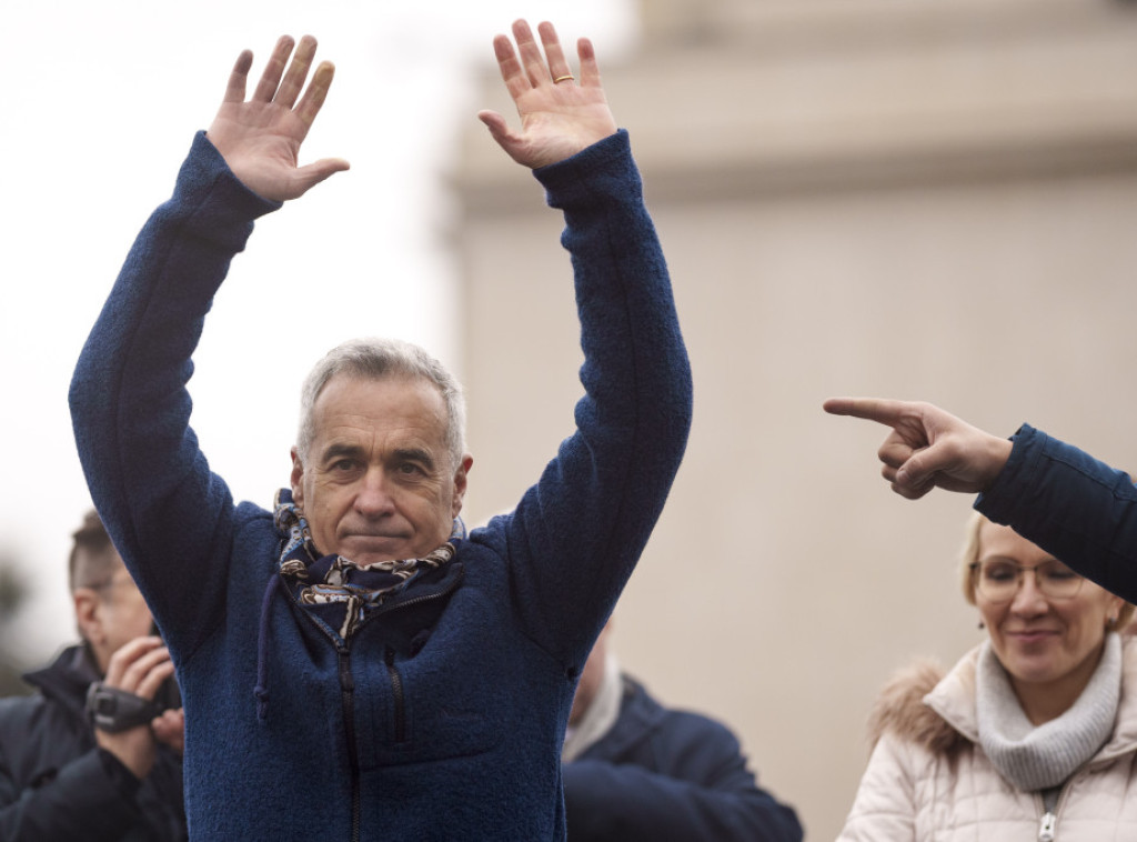 Ustavni sud Rumunije: Zbog nepoštovanja zakonskih propisa Đorđesku ne može na izbore