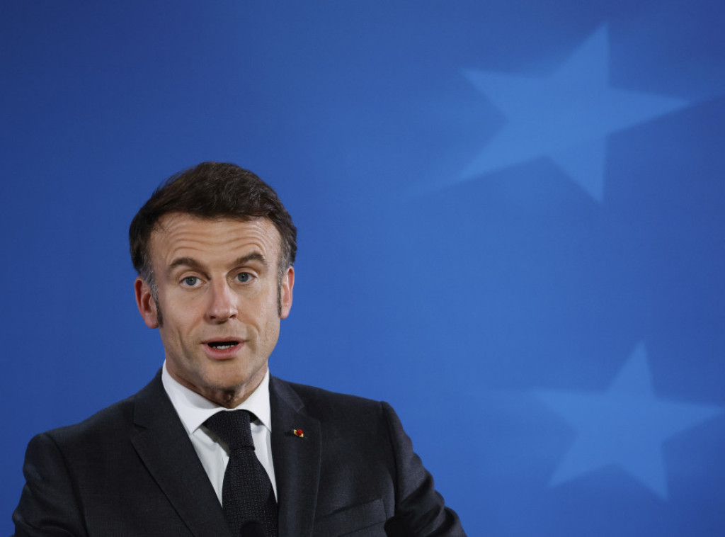 Makron: Ako želimo mir, potreban je jasan pritisak na Rusiju